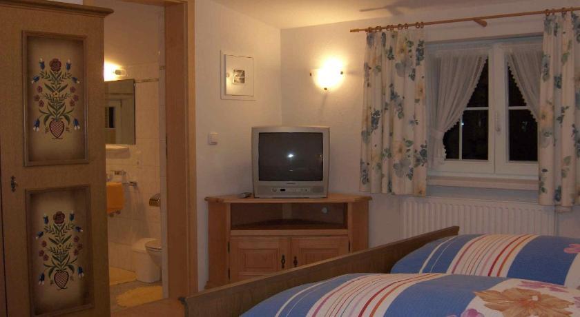 Schusterhof Villa Mittelberg Szoba fotó